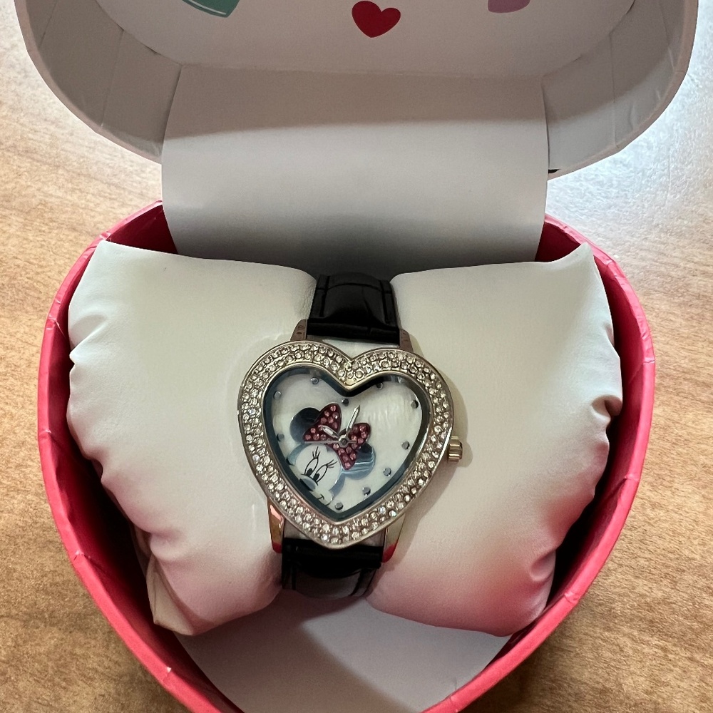 Minnie Mouse watch